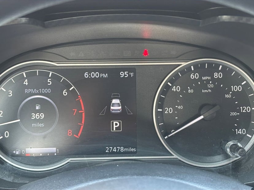 2025 Nissan Versa - Image 35