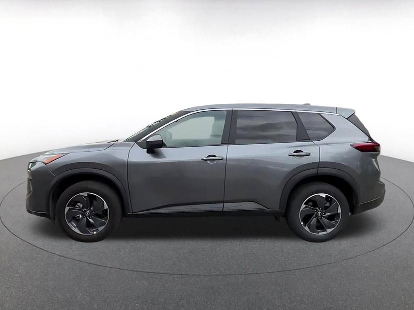 2025 Nissan Rogue - Image 8