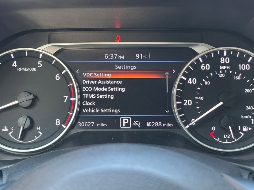 2025 Nissan Sentra - Image 35