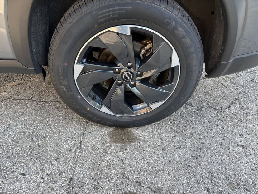 2025 Nissan Rogue - Image 20