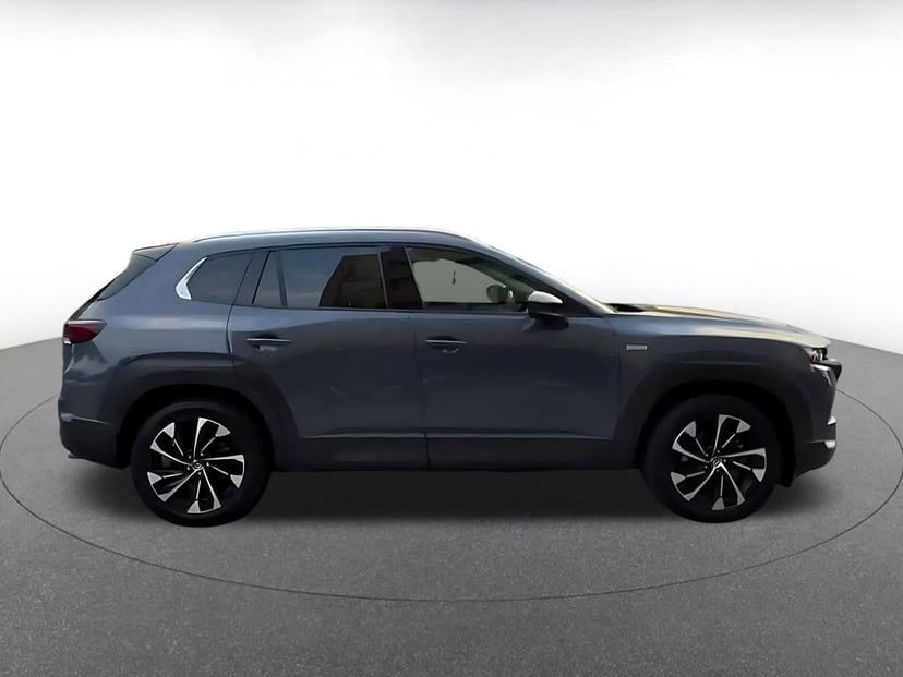 2025 Mazda CX-50 Hybrid - Image 16