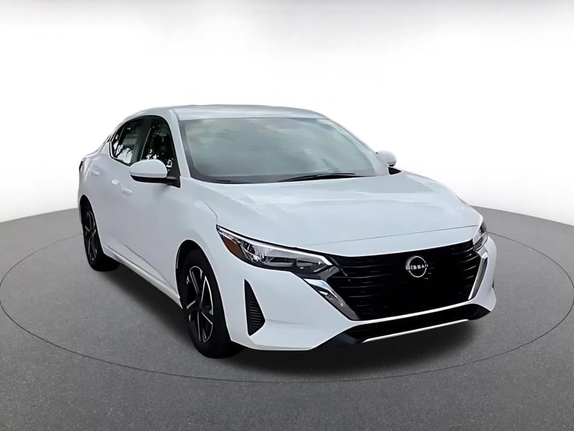 2025 Nissan Sentra - Image 3