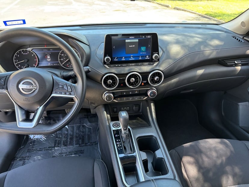 2025 Nissan Sentra - Image 28