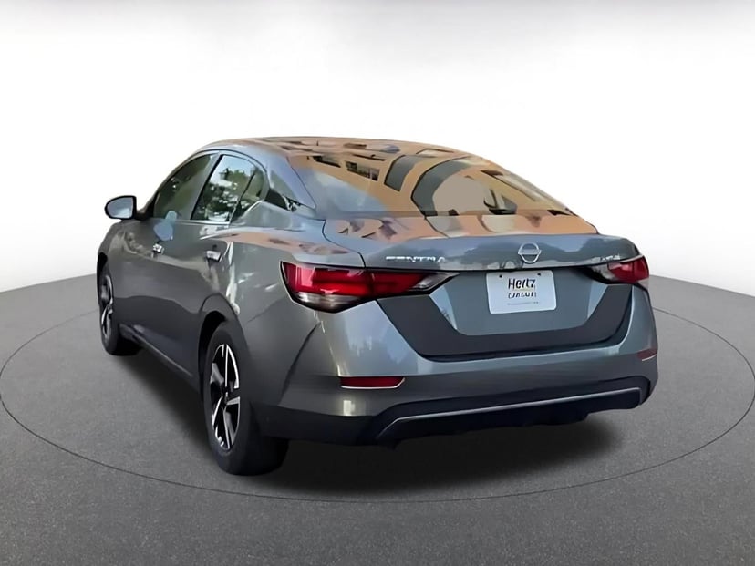 2025 Nissan Sentra - Image 11