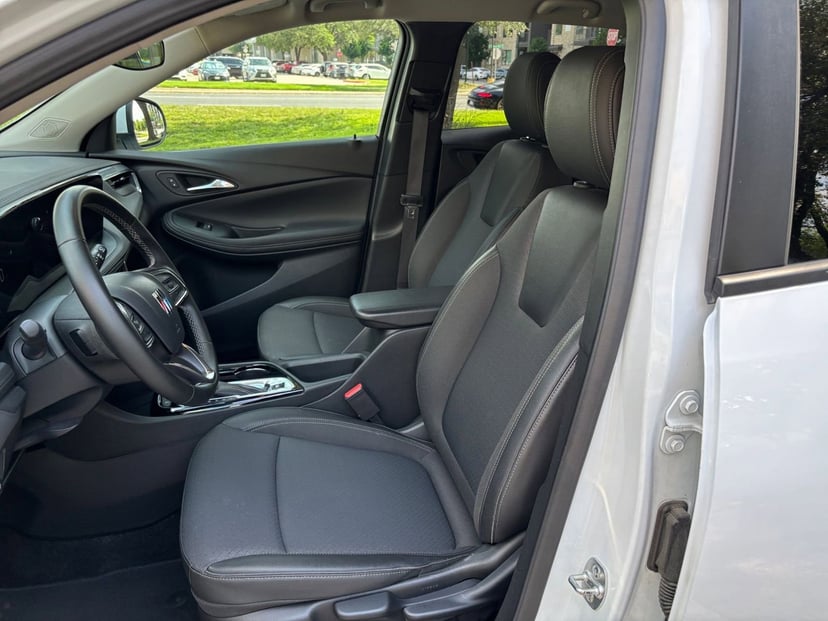 2025 Buick Encore GX - Image 24