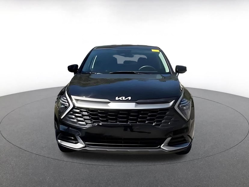 2025 Kia Sportage - Image 5