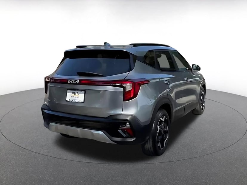 2025 Kia Seltos - Image 15