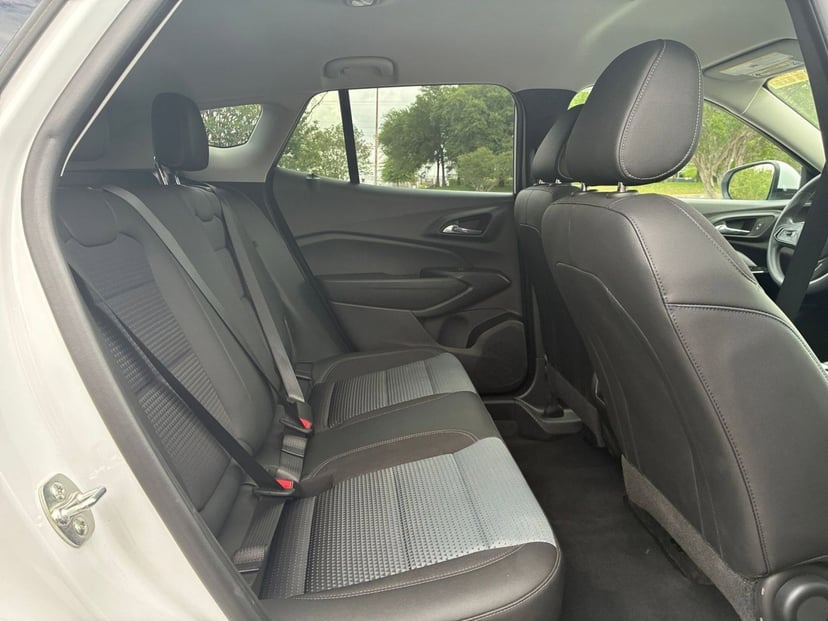 2025 Chevrolet Trax - Image 23