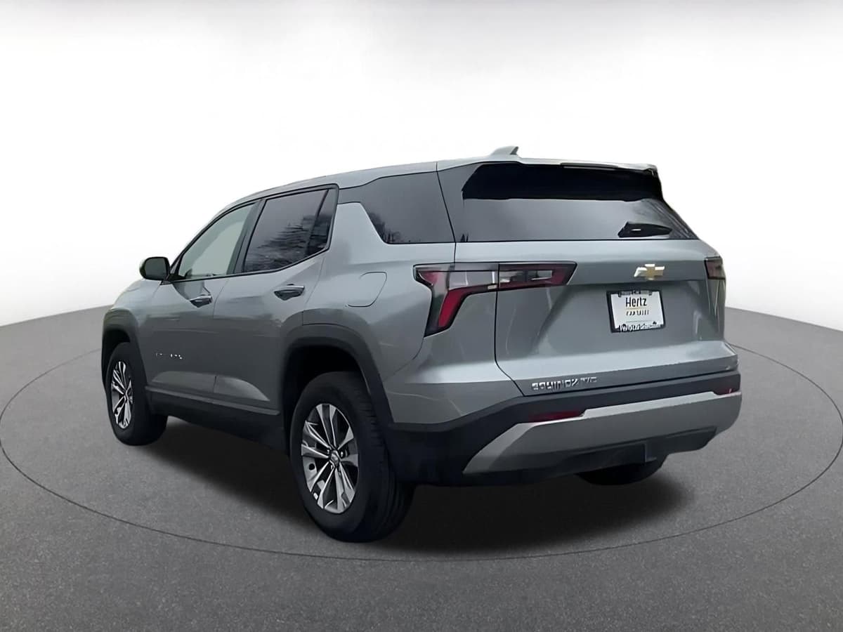 2025 Chevrolet Equinox - Image 10