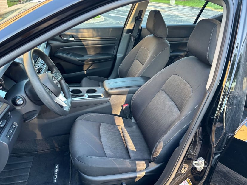 2025 Nissan Altima - Image 31