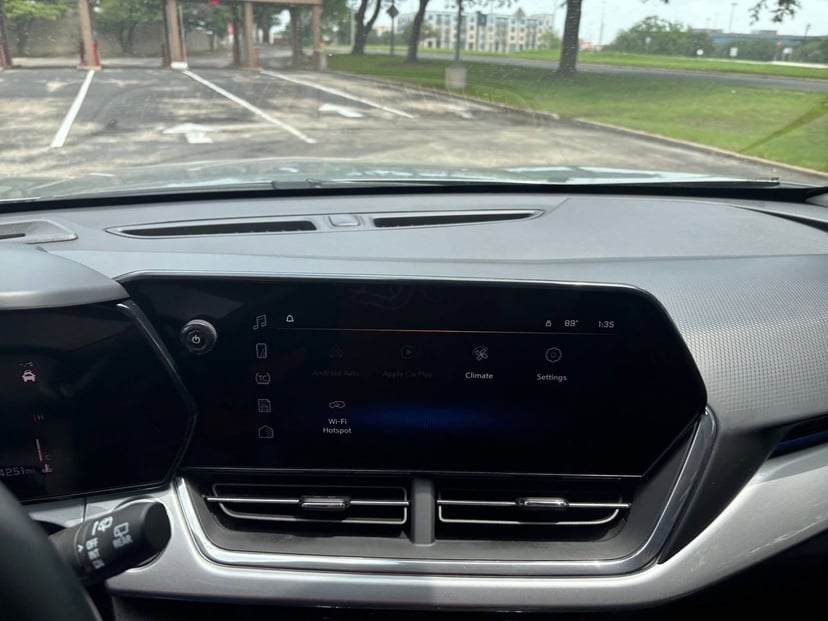 2025 Chevrolet Trax - Image 17