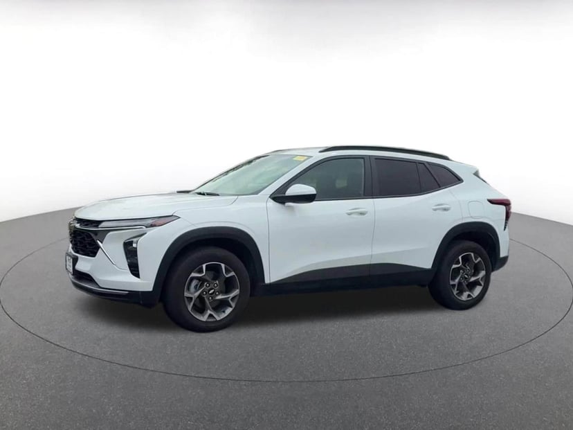 2025 Chevrolet Trax - Image 6