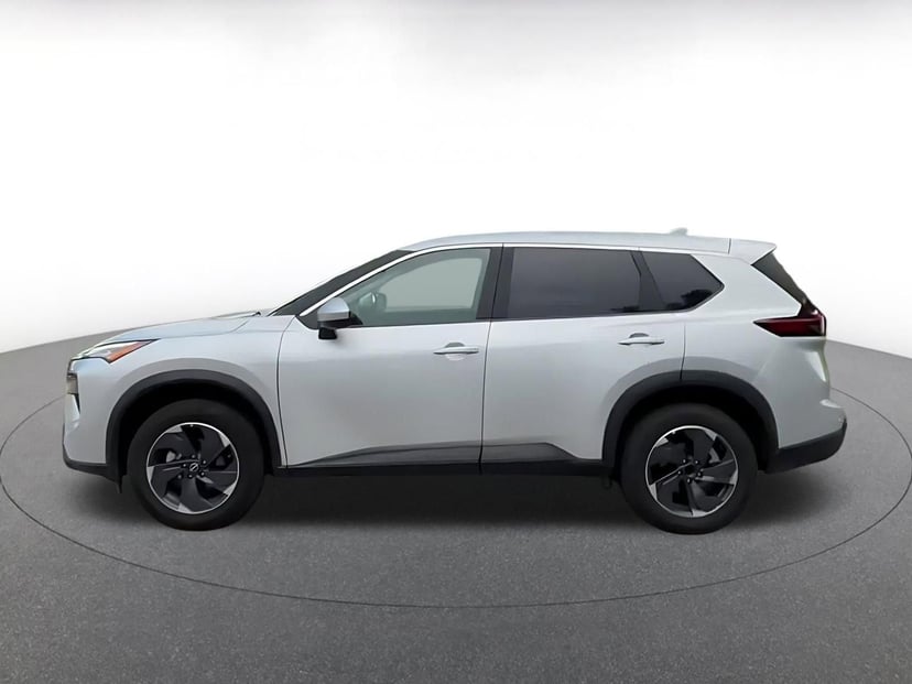 2025 Nissan Rogue - Image 7