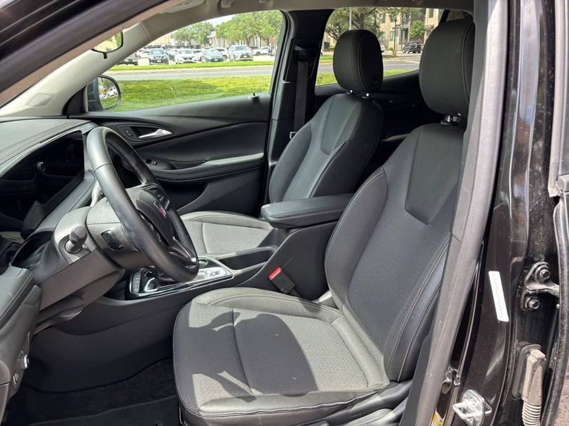 2025 Buick Encore GX - Image 21