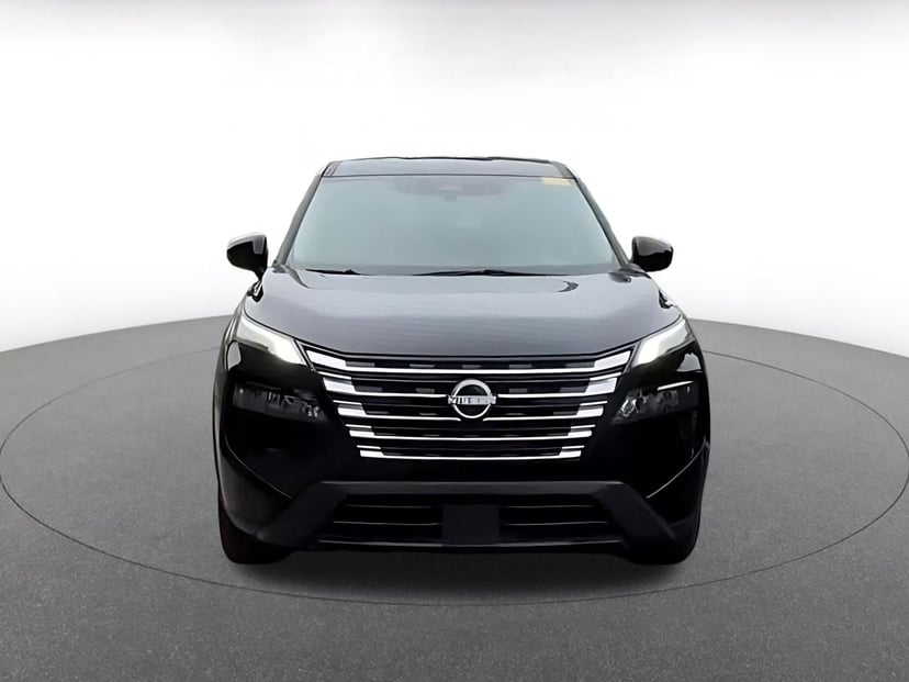 2025 Nissan Rogue - Image 5
