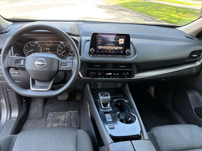 2025 Nissan Rogue - Image 23