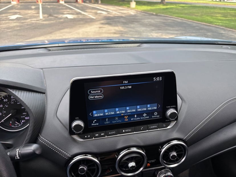 2025 Nissan Sentra - Image 17