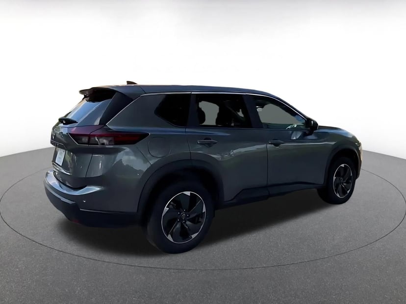 2025 Nissan Rogue - Image 10