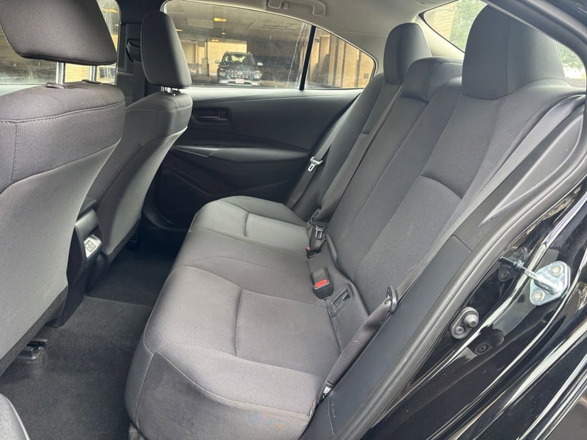 2025 Toyota Corolla - Image 21
