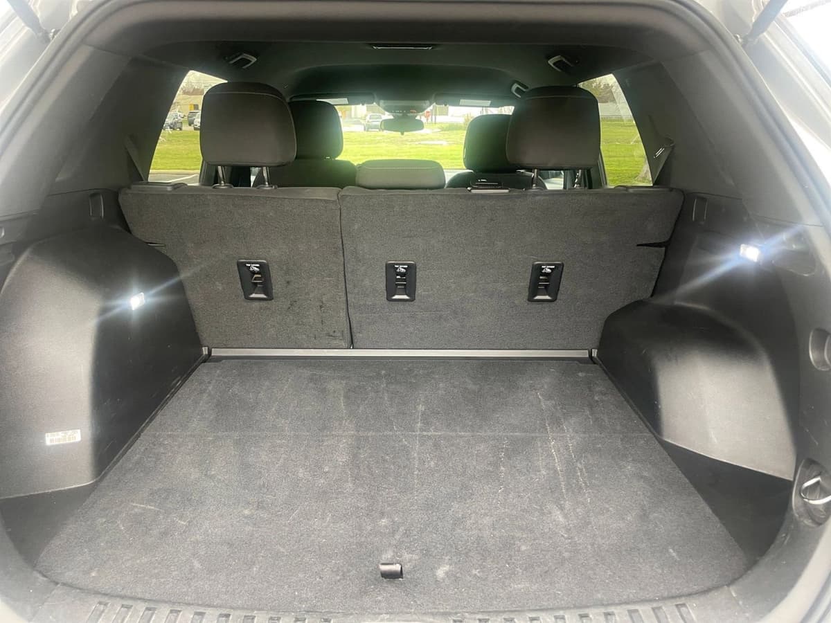 2025 Chevrolet Equinox - Image 25