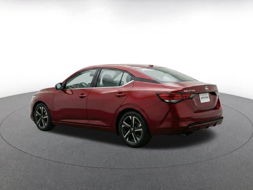 2025 Nissan Sentra - Image 6