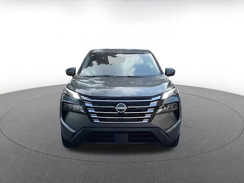2025 Nissan Rogue - Image 4