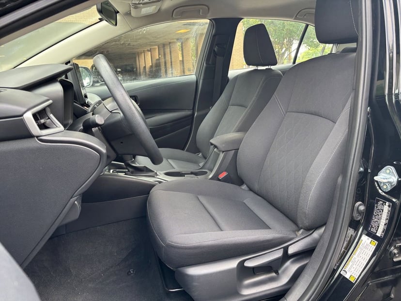 2025 Toyota Corolla - Image 22
