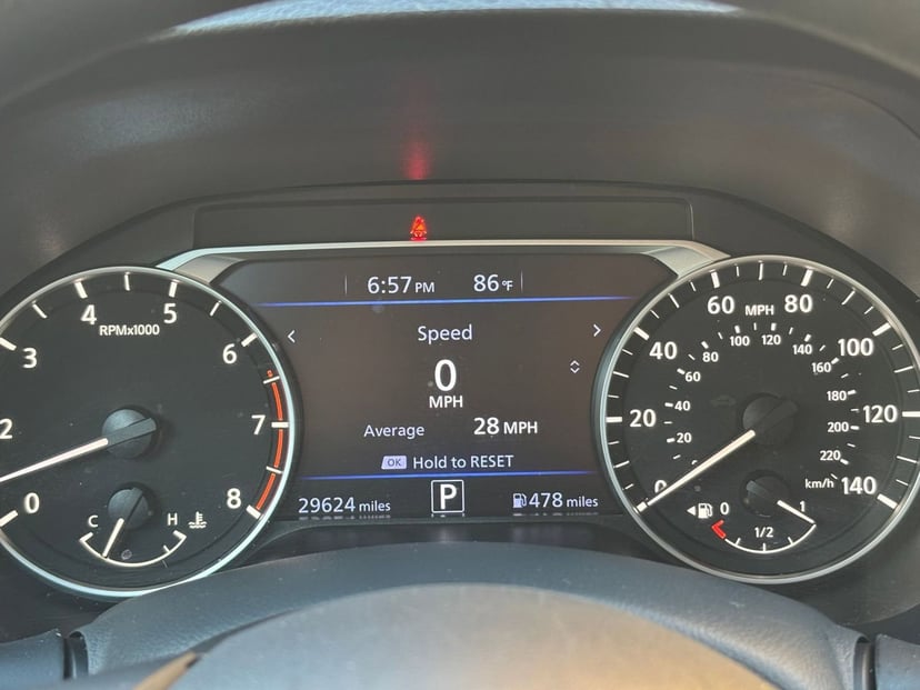 2025 Nissan Altima - Image 35