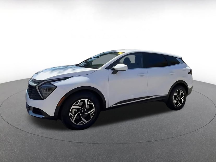 2025 Kia Sportage - Image 7