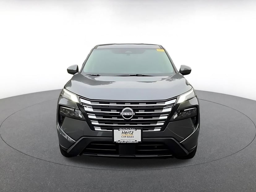 2025 Nissan Rogue - Image 5