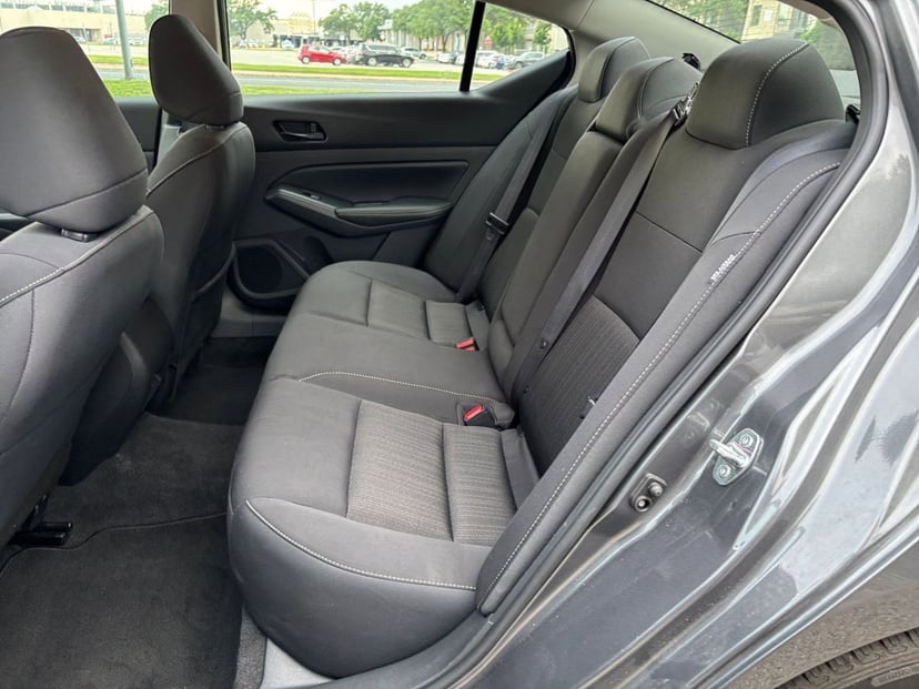 2025 Nissan Altima - Image 20