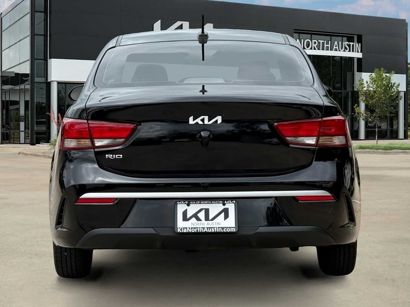 2023 Kia Rio - Image 4
