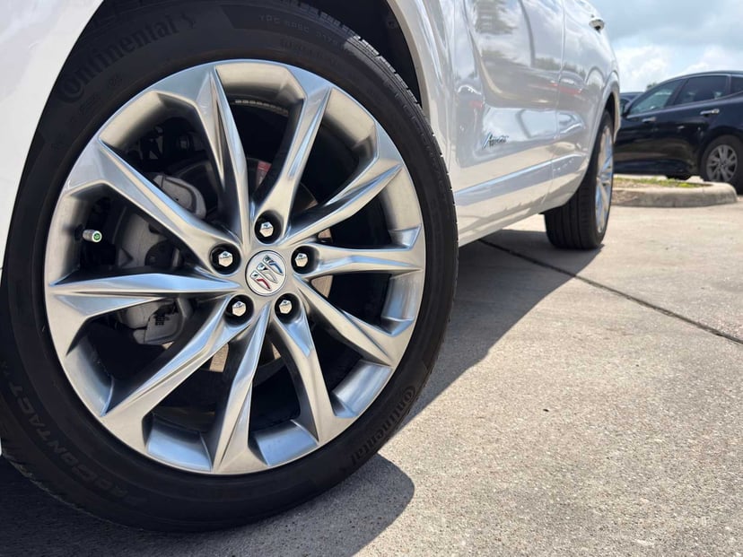 2025 Buick Encore GX - Image 2