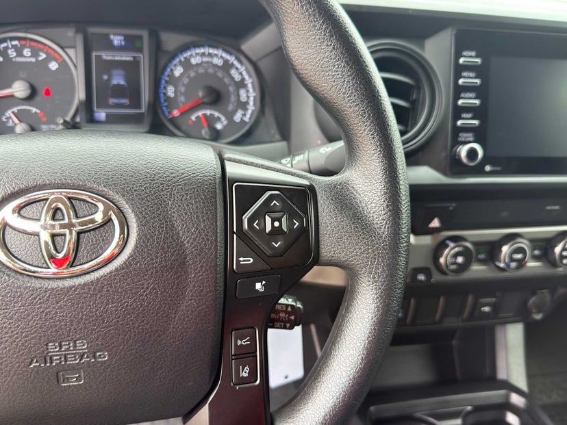 2021 Toyota Tacoma - Image 18