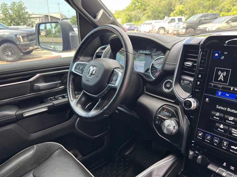 2020 Ram 1500 - Image 31