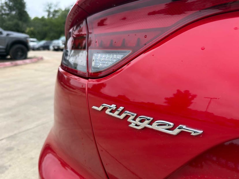 2022 Kia Stinger - Image 32