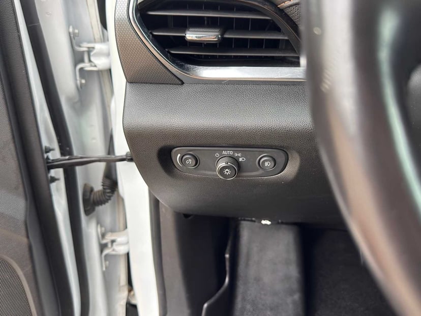 2018 Chevrolet Traverse - Image 20