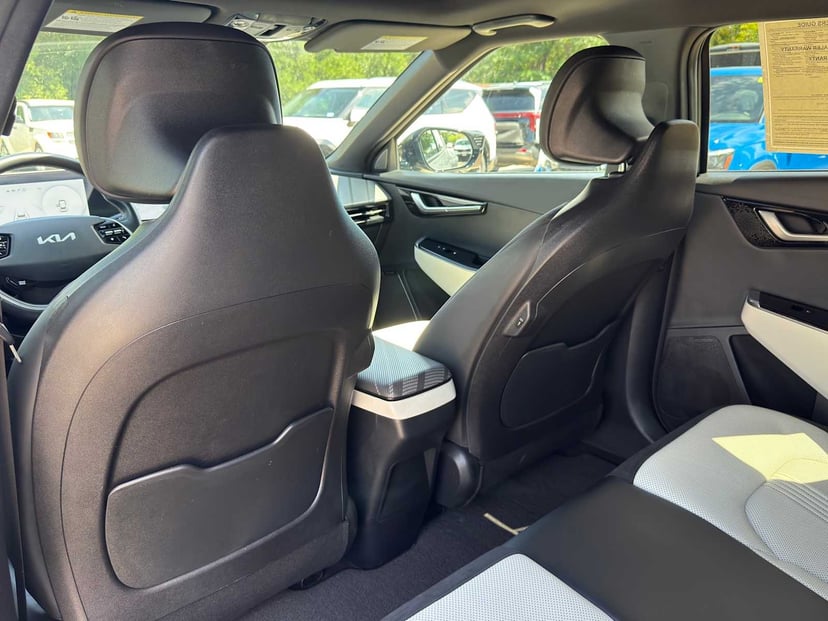 2024 Kia EV6 - Image 22
