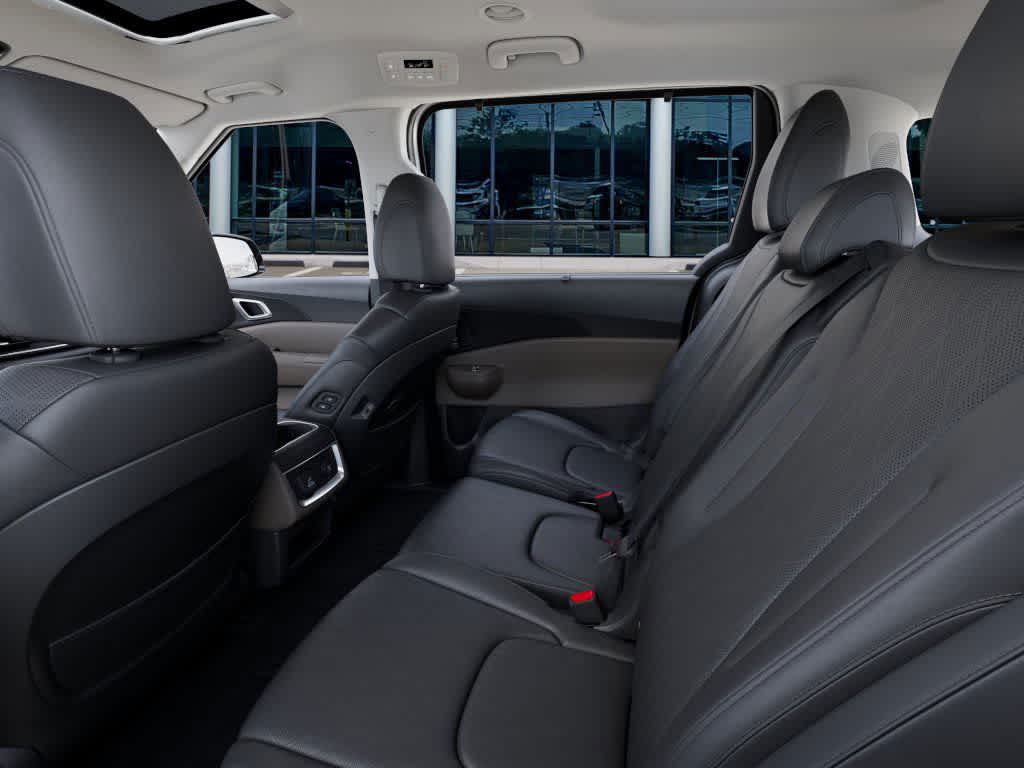 2026 Kia Carnival - Image 18