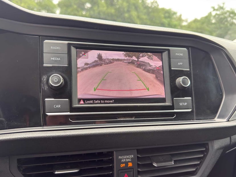 2019 Volkswagen Jetta - Image 15