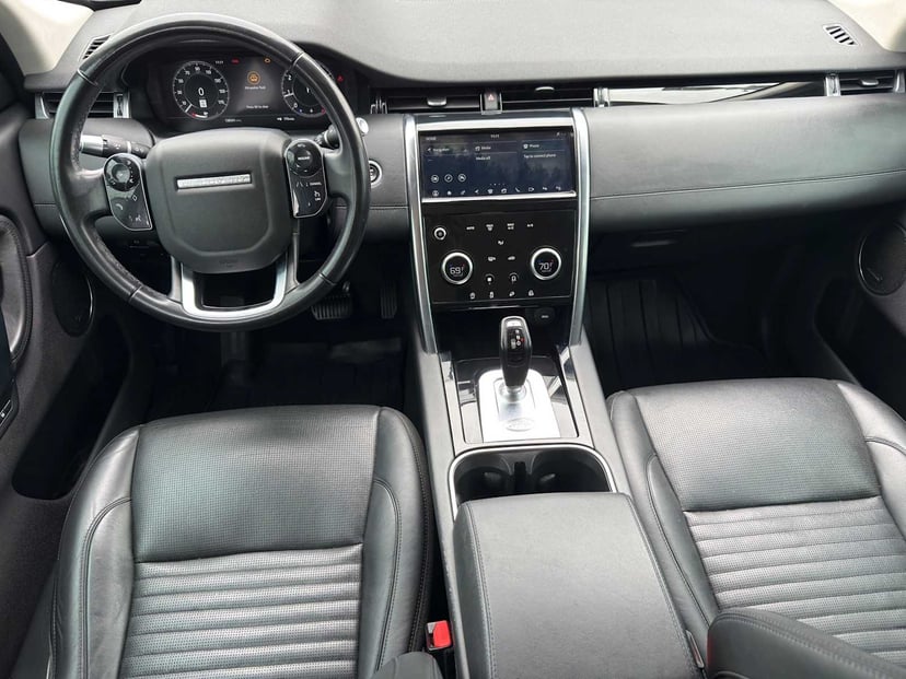 2020 Land Rover Discovery Sport - Image 25