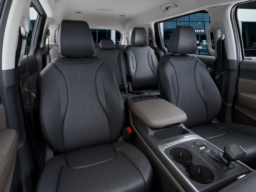 2026 Kia Carnival - Image 15