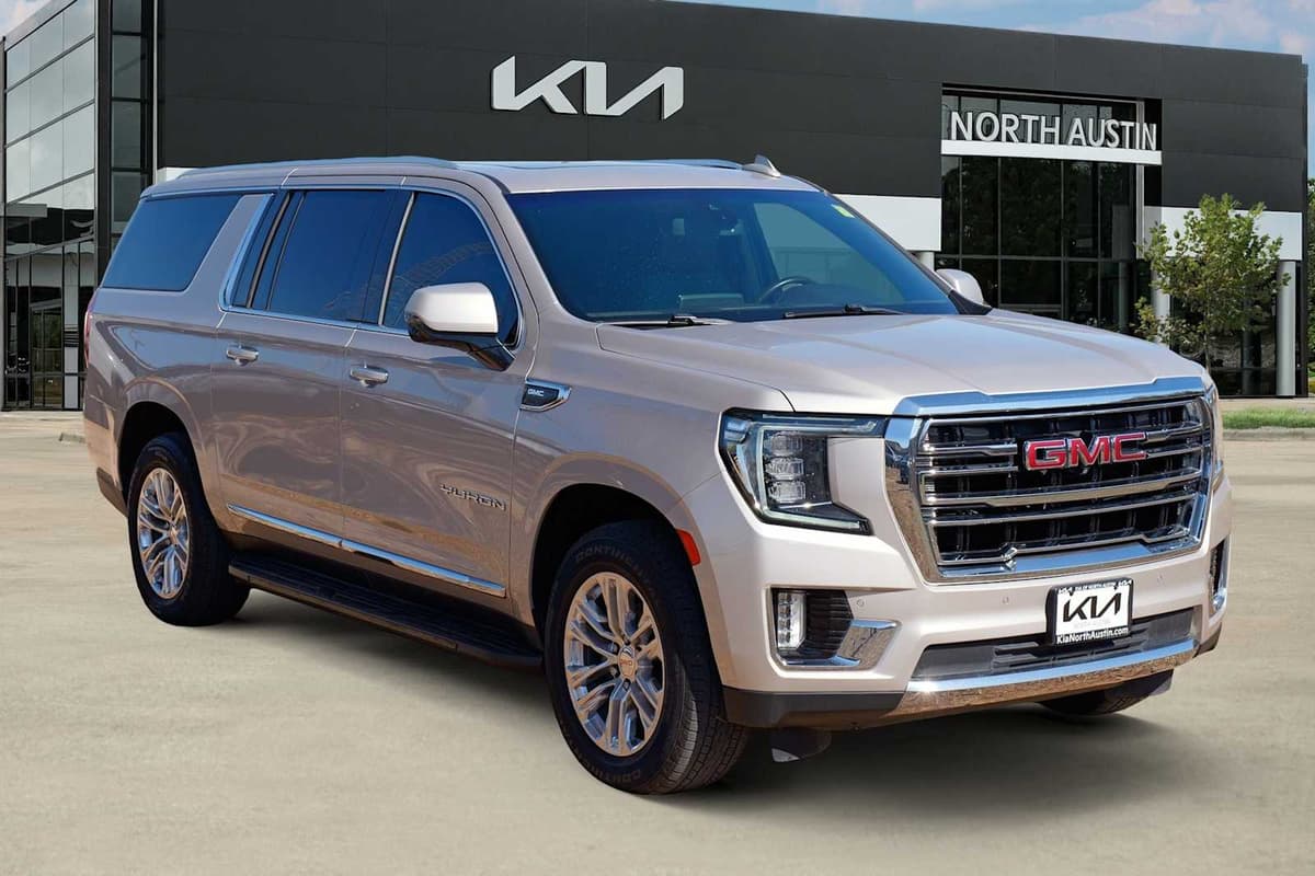 2021 GMC Yukon XL - Image 8