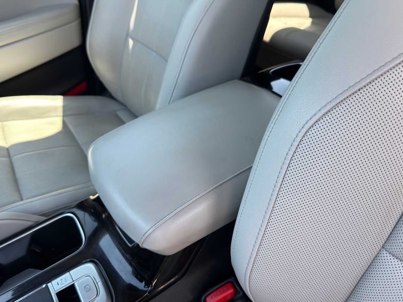 2022 Kia Telluride - Image 12