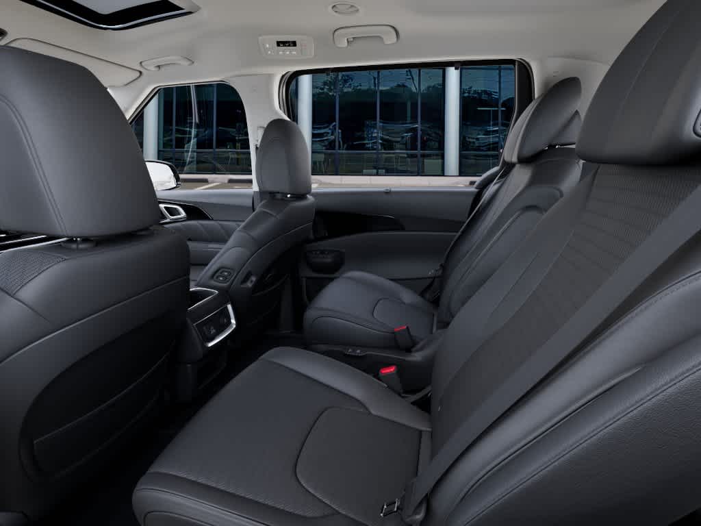 2026 Kia Carnival - Image 18