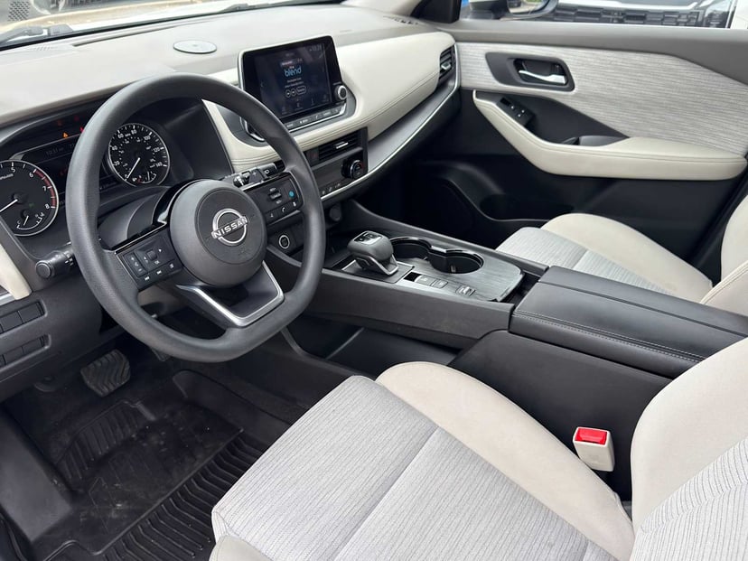 2023 Nissan Rogue - Image 7