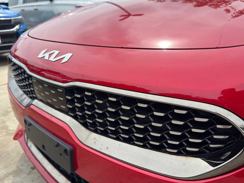 2022 Kia Stinger - Image 31