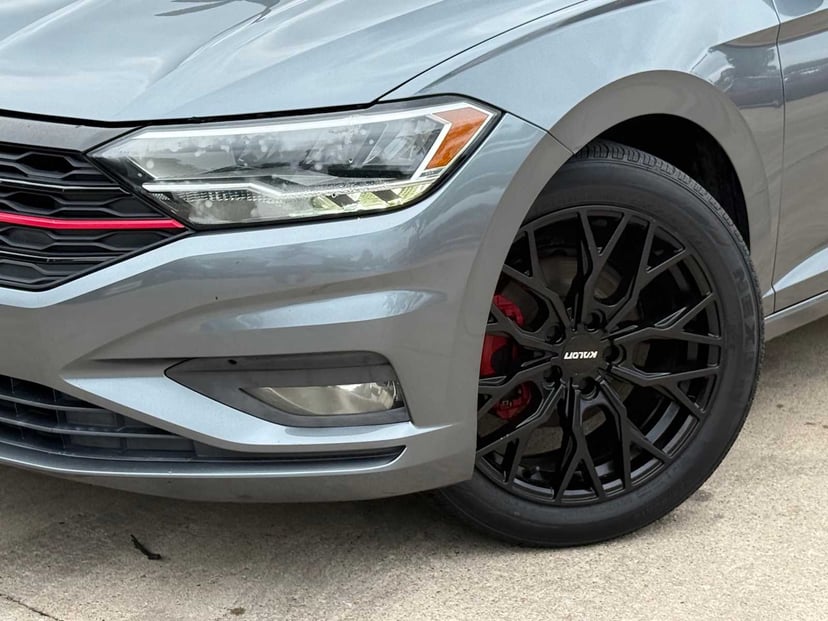2019 Volkswagen Jetta - Image 5