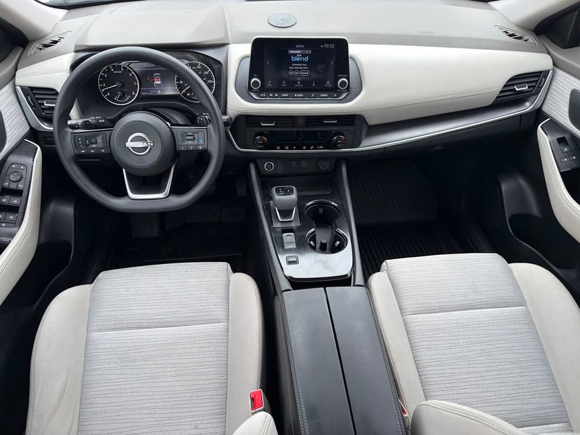 2023 Nissan Rogue - Image 19