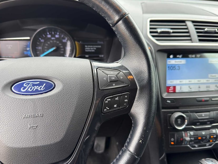 2017 Ford Explorer - Image 15